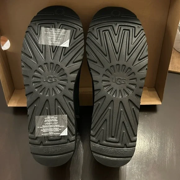 Classic Ultra Mini Booties - Picture 9 of 11